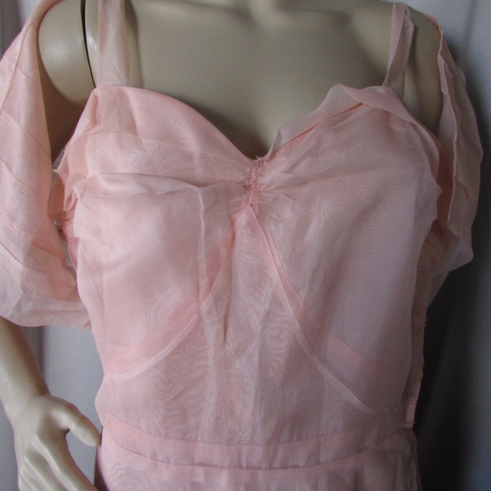 SALE Vintage 1930 Style 1940 Style Peach Organdy Dance Dress - Picture 6 of 10